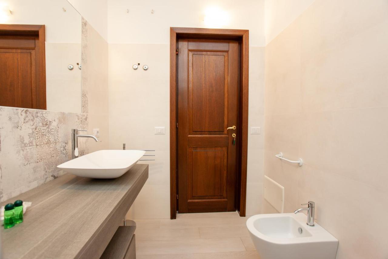 Lu Lioni Rooms San Teodoro  Kültér fotó
