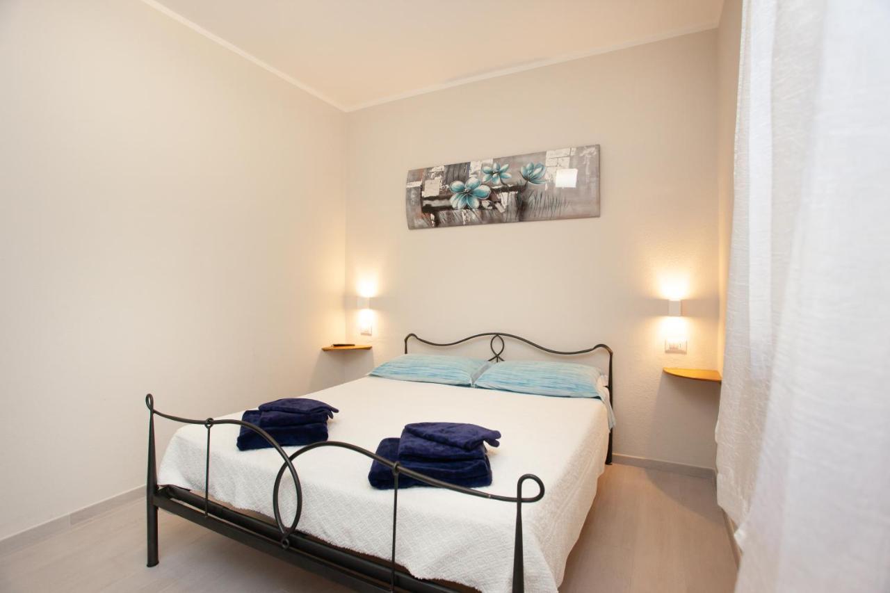 Lu Lioni Rooms San Teodoro  Kültér fotó