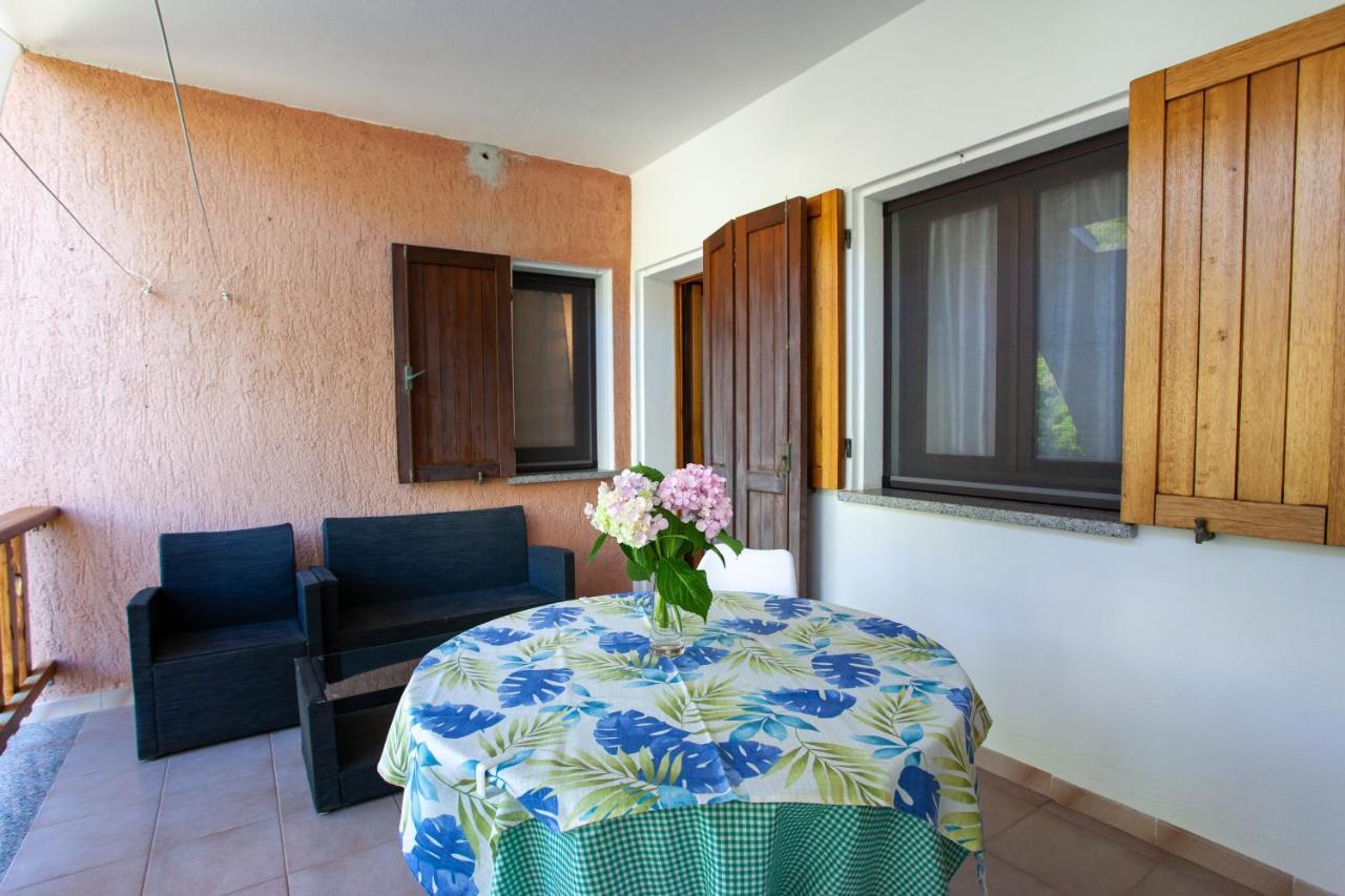Lu Lioni Rooms San Teodoro  Kültér fotó