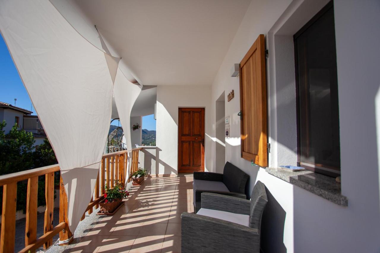 Lu Lioni Rooms San Teodoro  Kültér fotó